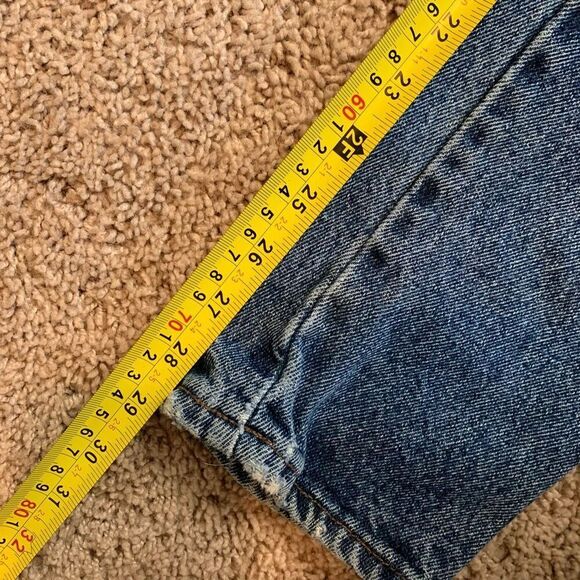 Vintage Levi’s Slim Straight Jeans 23”-24” Medium Wash High Rise Tapered - Picture 10 of 10